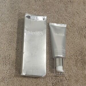 Medik8 Crystal Retinal 6-Stable Retinal Night Serum - 1.0 fl oz. (30mL)